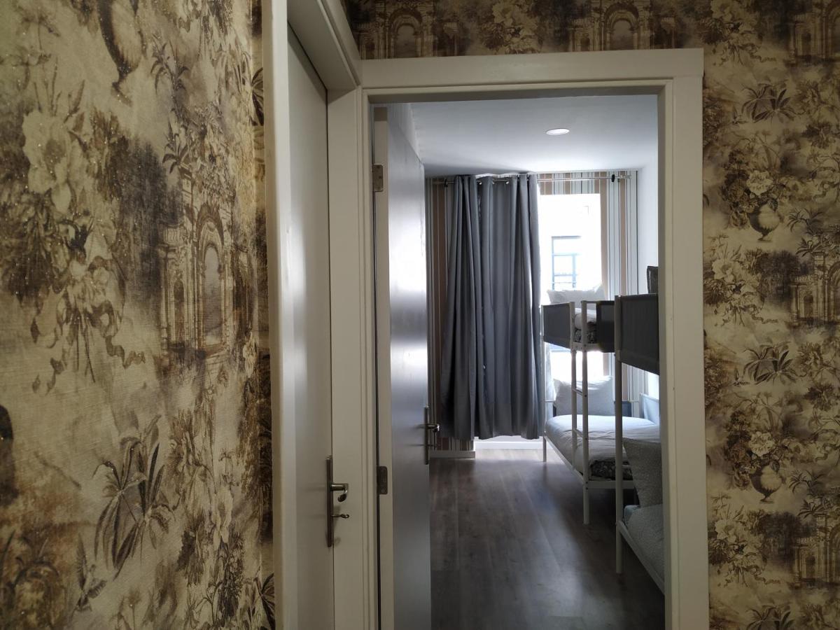 Majestic Hostel Porto Ngoại thất bức ảnh